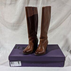 CLARKS Leather Tan/Brown 2.5 Inch Heeled Tall Boots With Zipper Women's 7.5M